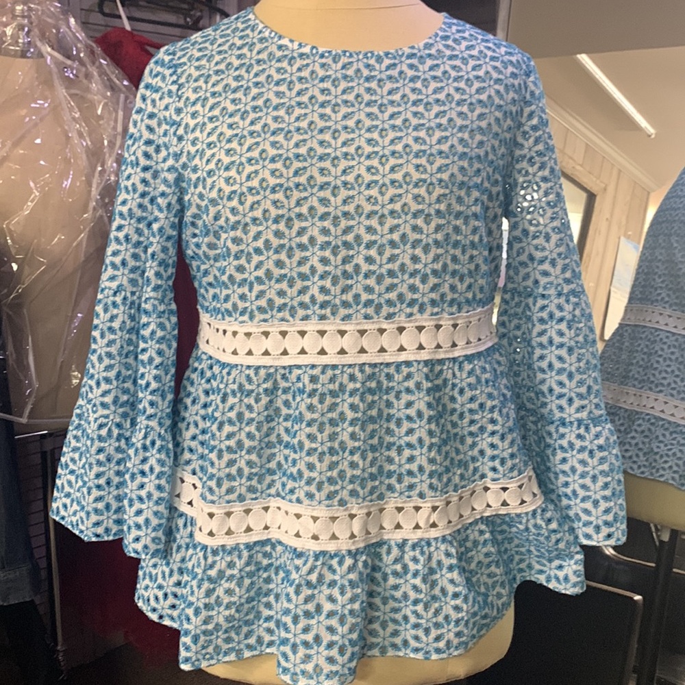 Lili pulitzer blouse size small